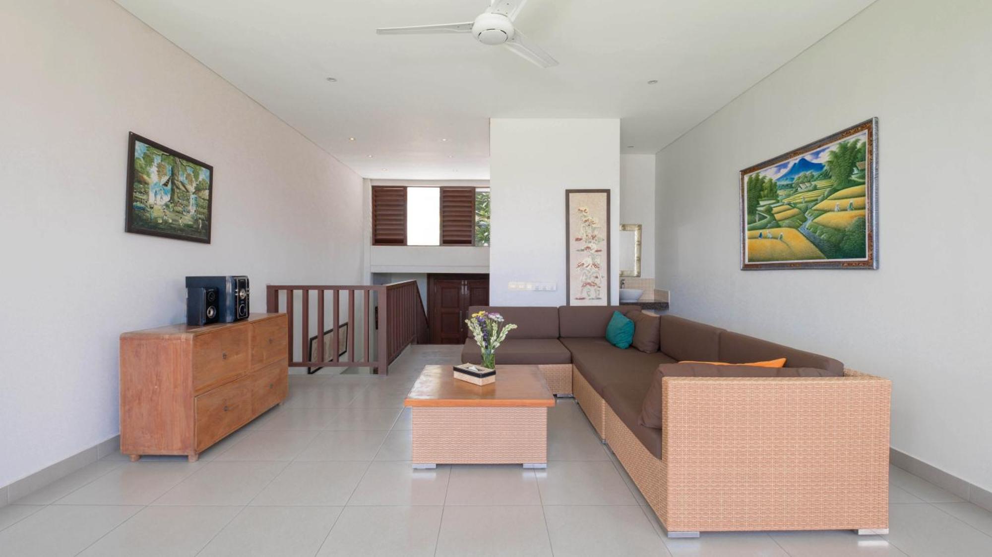 Villa Yenian By Villa Finder Canggu Εξωτερικό φωτογραφία