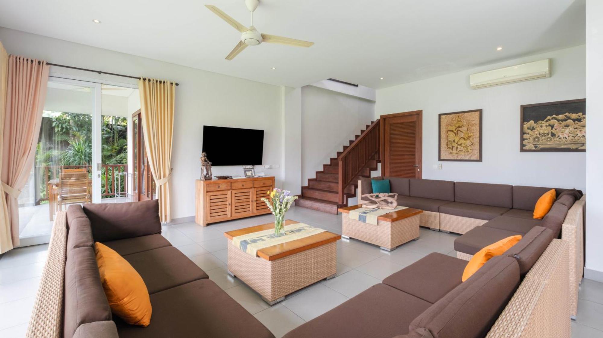 Villa Yenian By Villa Finder Canggu Εξωτερικό φωτογραφία