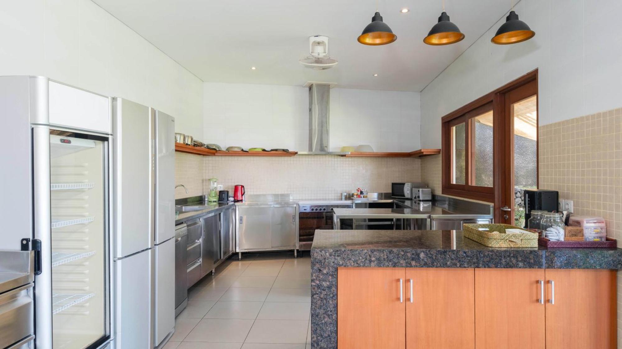 Villa Yenian By Villa Finder Canggu Εξωτερικό φωτογραφία